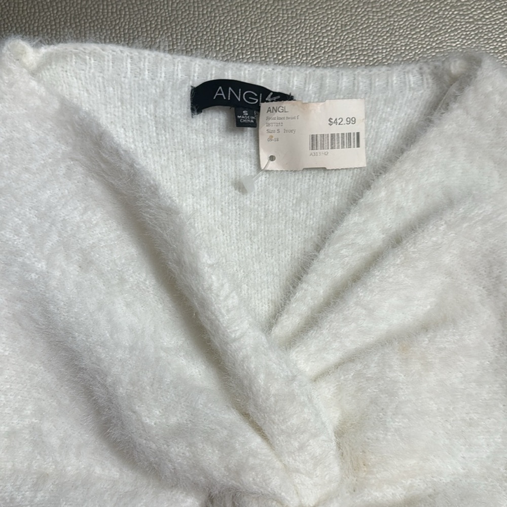 Angl top - Picture 2 of 5